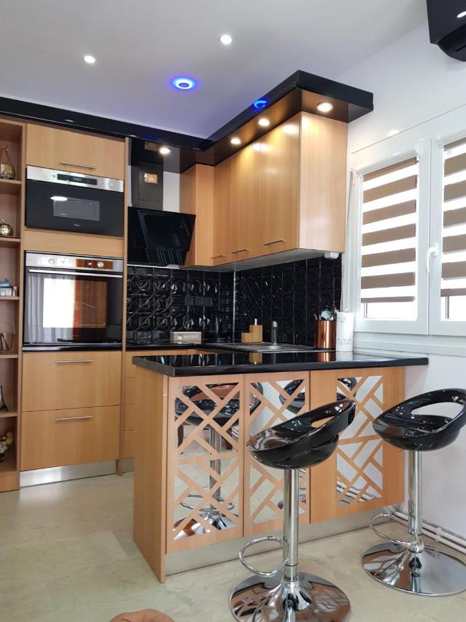 Apartamento Perea 5 Star Peraía Exterior foto