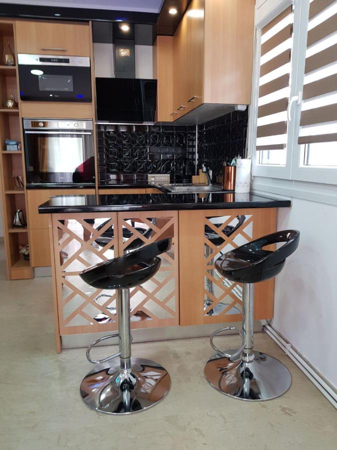 Apartamento Perea 5 Star Peraía Exterior foto